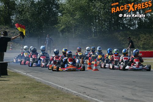 Gaaf geweld bij start Rotax TKM klasse